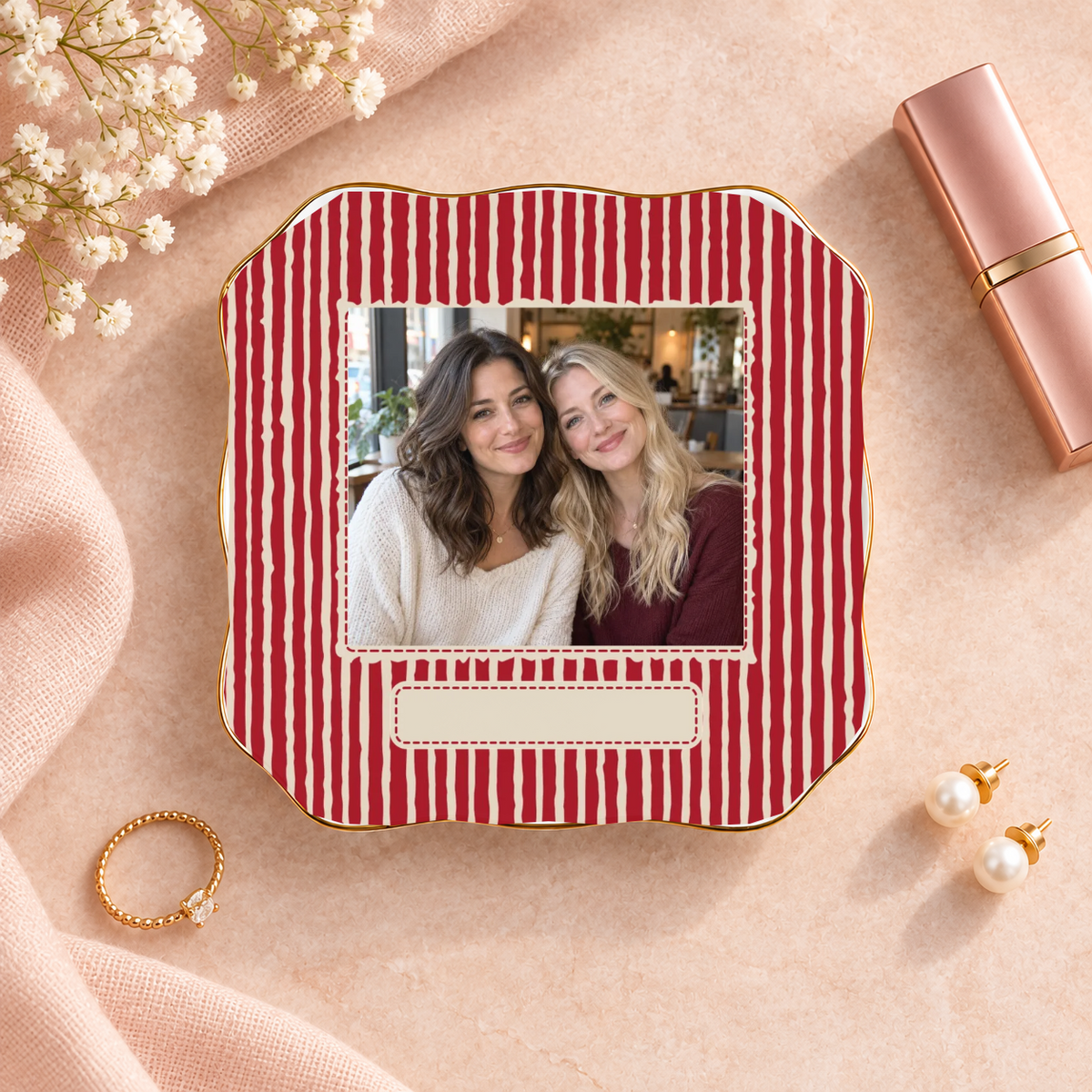 Jewellery tray with photo – Personalised #8963224 [PC-MOCKUP:cmusg6i24005vpb0hlue2k2qs:25e9770ddd056239220bdd40:25e9770ddd056239220bdd4098bb0cbf1cef22323fdf267579352fe3de2983c4]