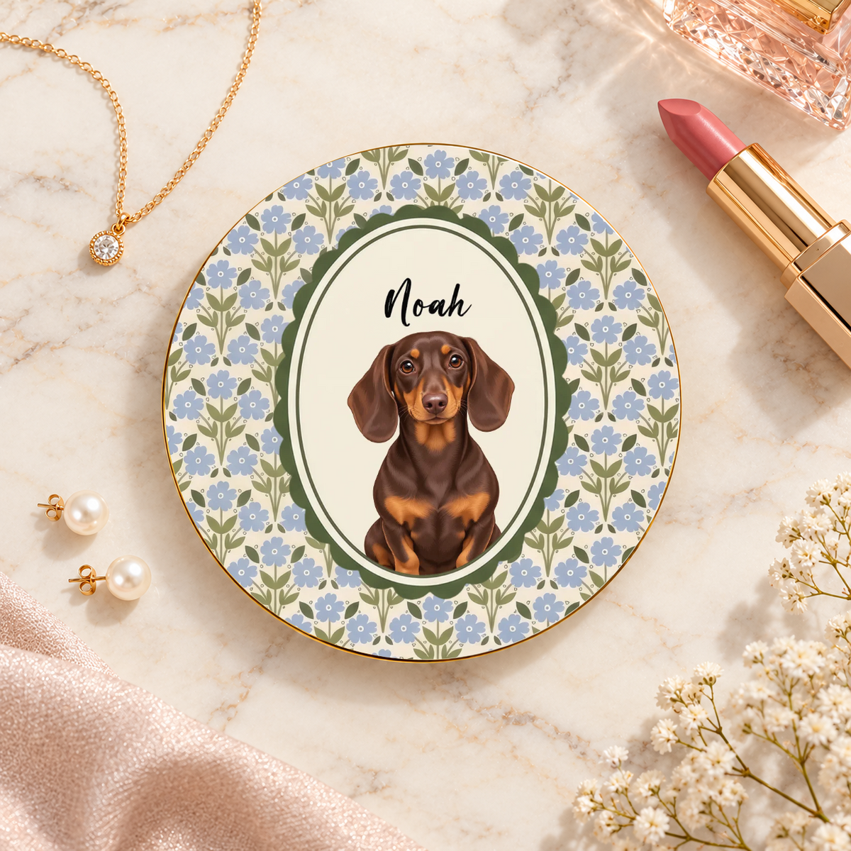 Personalised plate featuring a portrait of a dog or cat in a retro frame [PC-MOCKUP:cmutdin7800d5p8ry18awd0xj:b2c926e9ba4acc37616573be:b2c926e9ba4acc37616573bedbc904bb62f146ad0935dd3a299538446b6ac3ec]